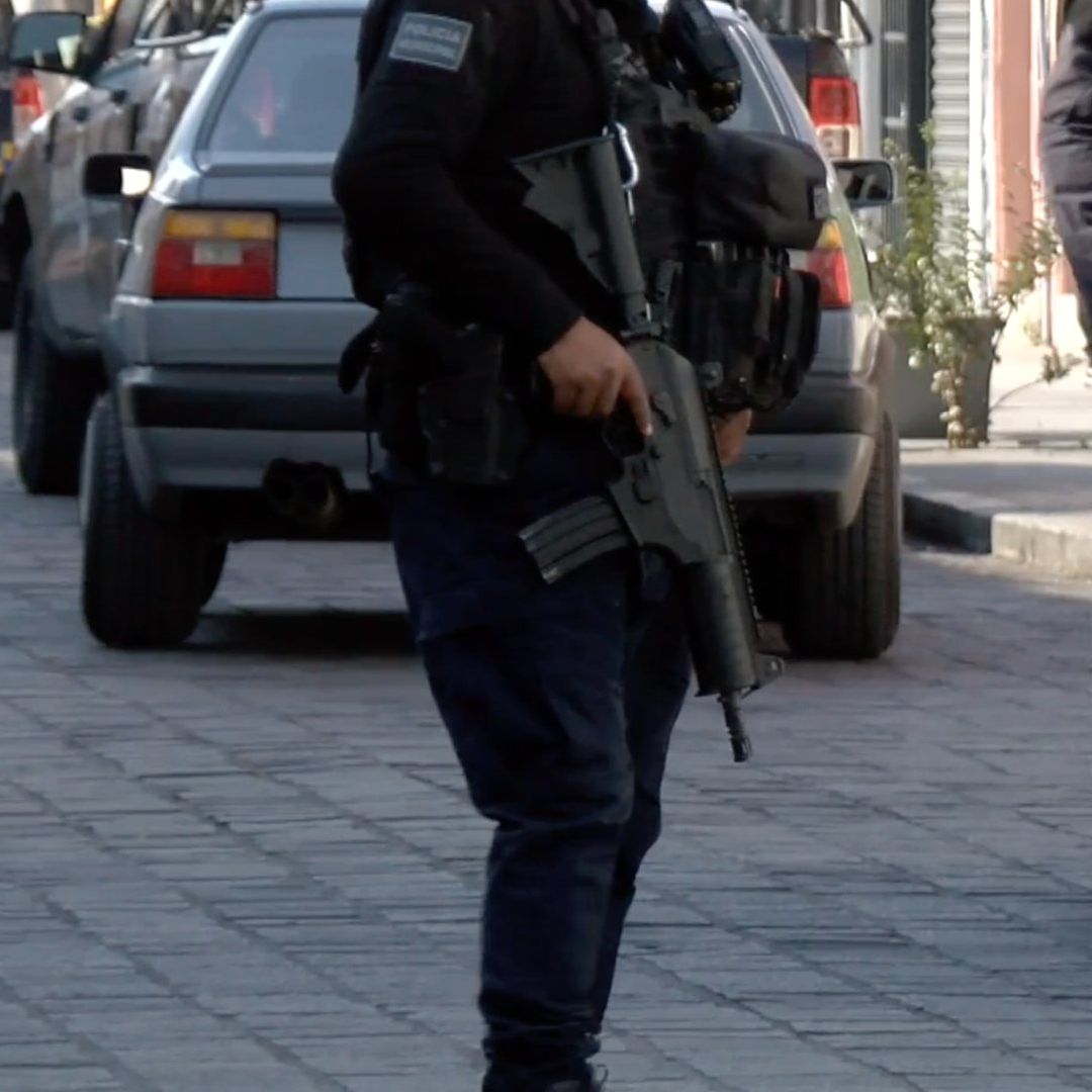Los elementos de Seguridad no detuvieron a los ladrones.